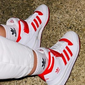 🆕Adidas Forum mid sneakers Red&white